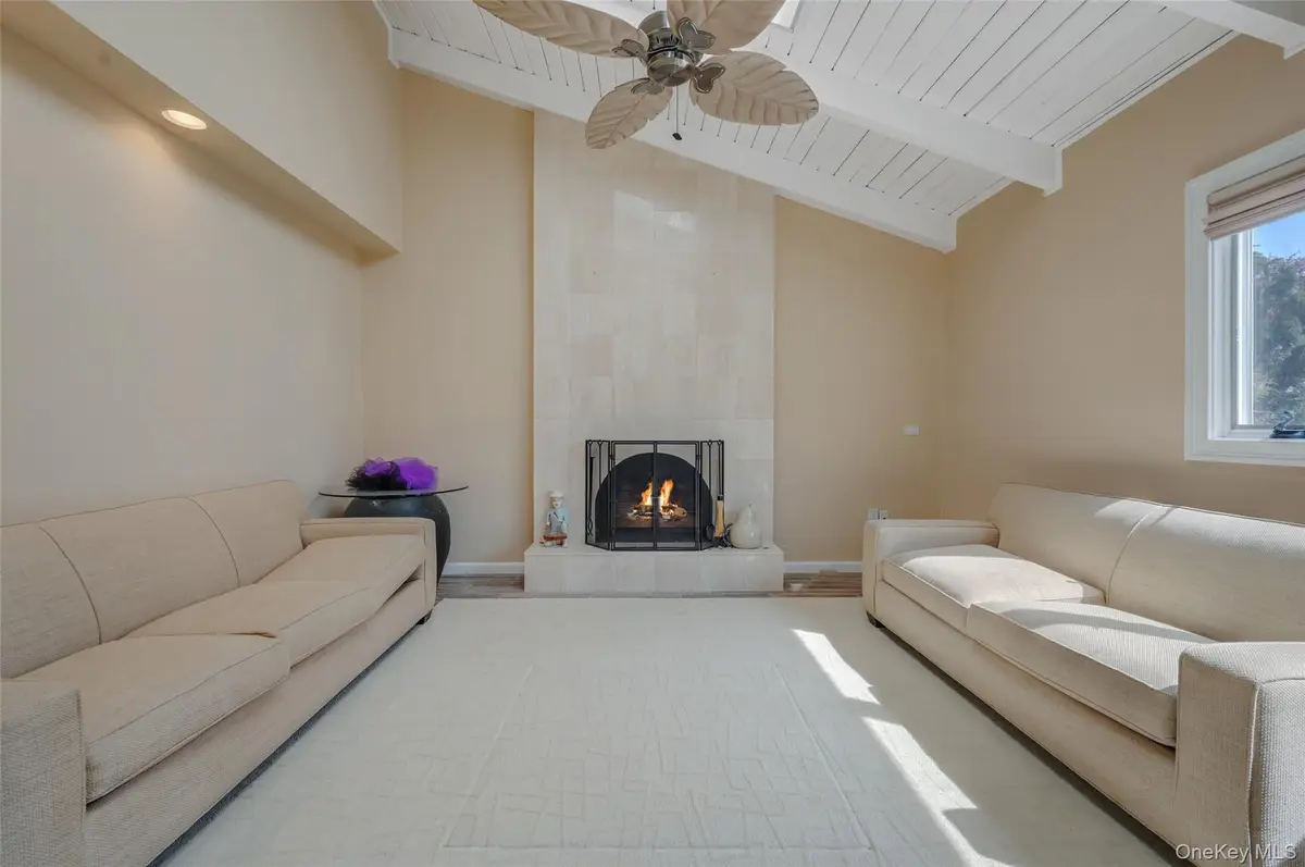 3935 Sally Lane, Oceanside, NY 11572 - #1