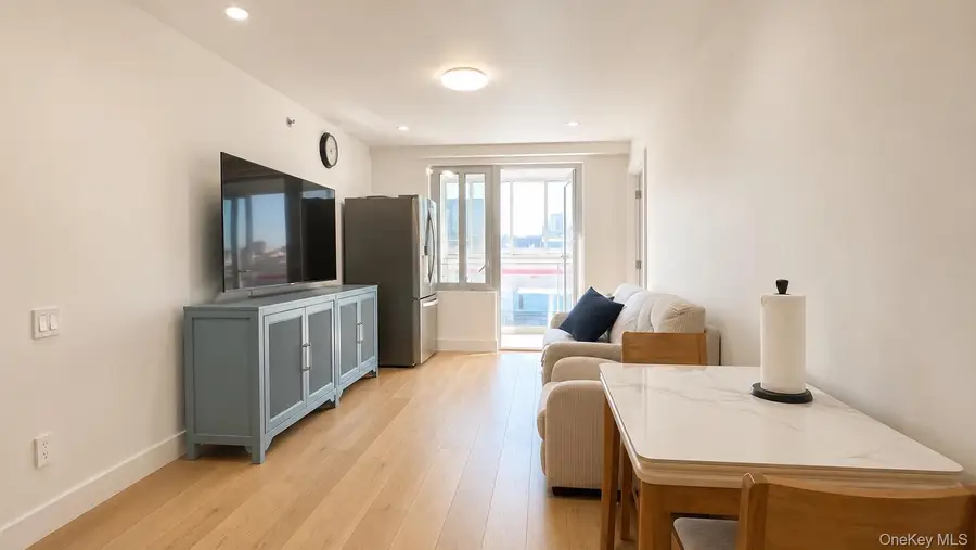 13119 Fowler Ave #4C, Flushing, NY 11355 - #3