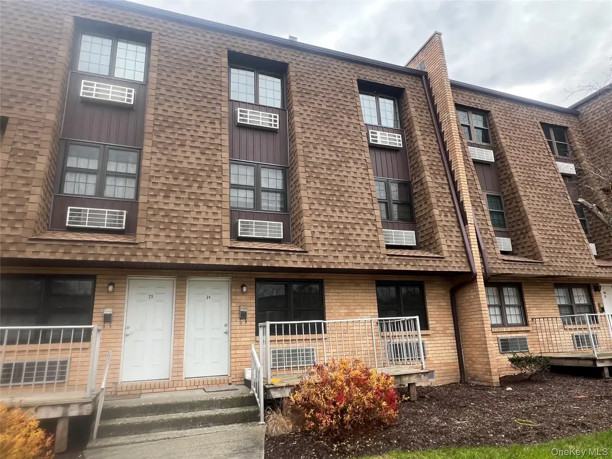 408 Carpenter Avenue #24, Newburgh, NY 12550 - #1
