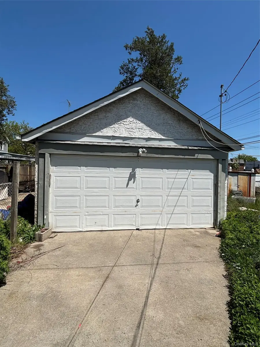 11343 202nd Street, Saint Albans, NY 11412 - #3