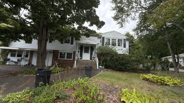 334 Sunrise Avenue, Sayville, NY 11782