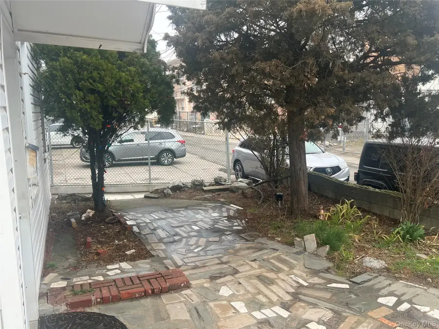 303 Beach 84th Street, Far Rockaway, NY 11693 - #3