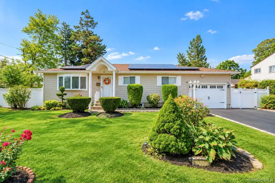 272 W 12th Street, Deer Park, NY 11729 - #2