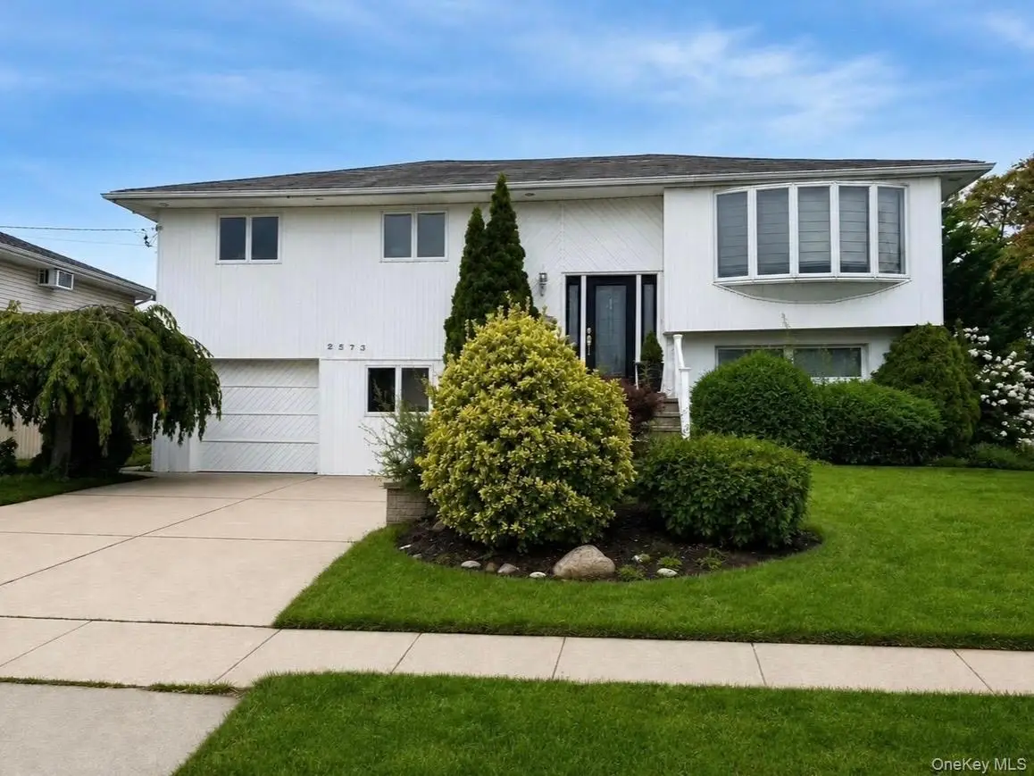 2573 Harvard Lane, Seaford, NY 11783 - #1