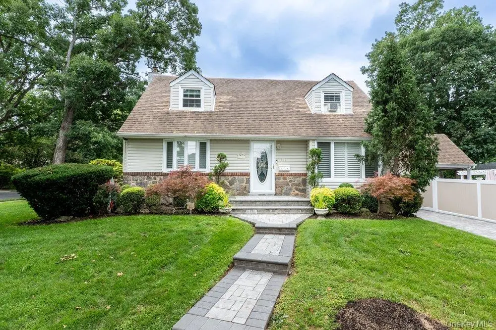 477 Roy Street, West Hempstead, NY 11552 - #1