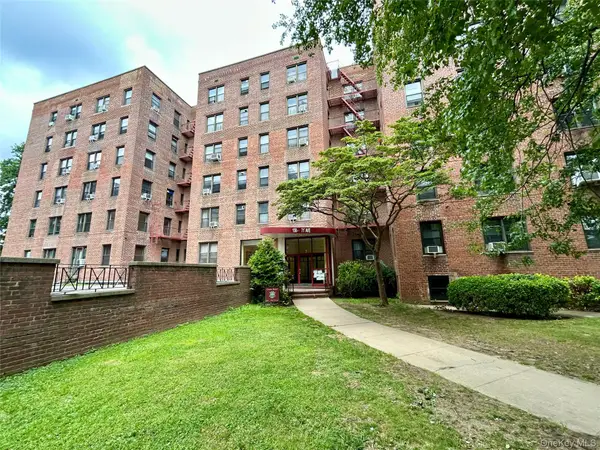15020 71st Avenue #6J, Kew Garden Hills, NY 11367