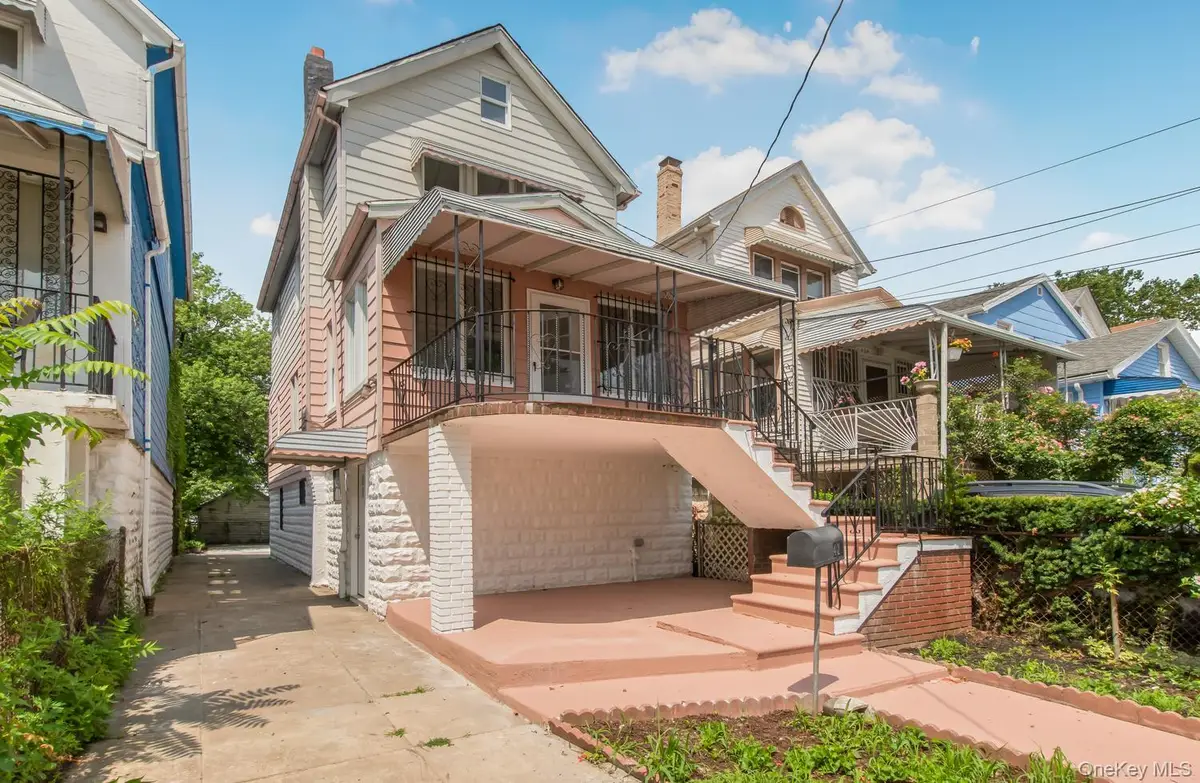 427 Taylor Avenue, Bronx, NY 10473 - #1