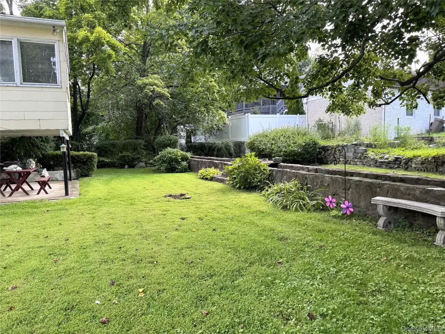 20 Elaine Terrace, Yonkers, NY 10701 - #3