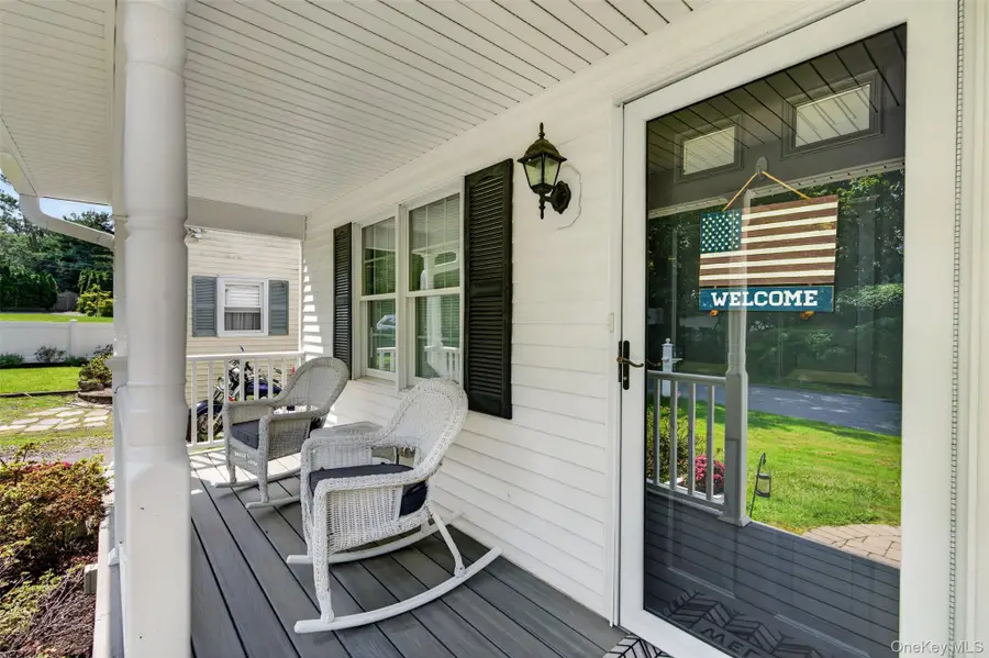 3 Elm Road, Rocky Point, NY 11778 - #3