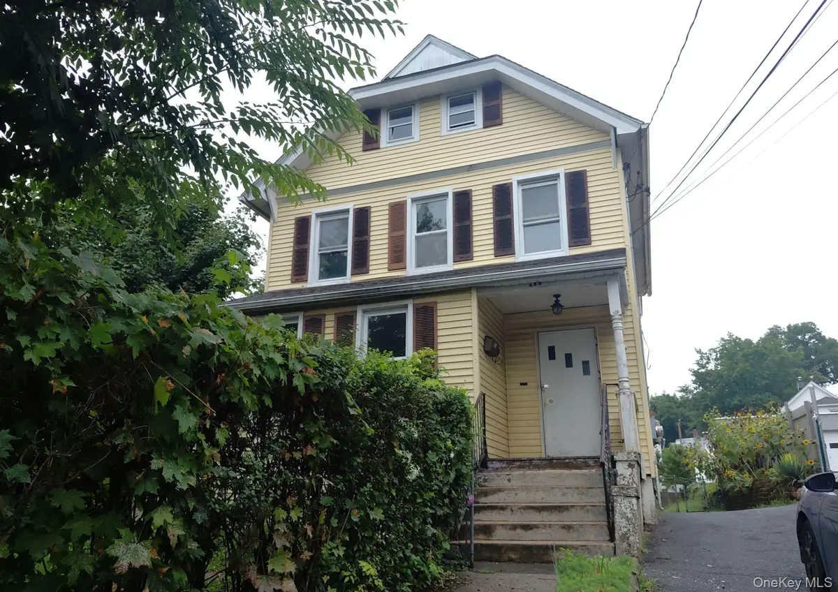 424 Willett Avenue, Port Chester, NY 10573 - #1