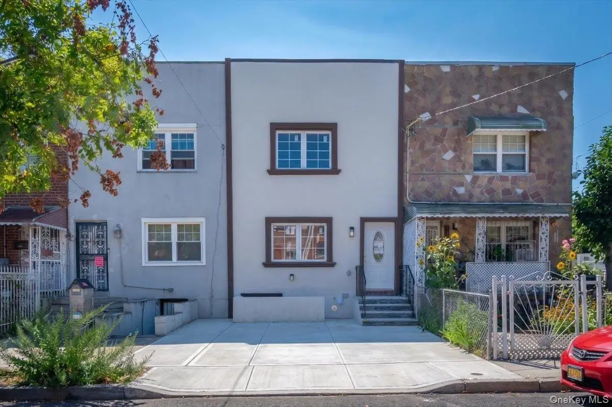 1302 E 223rd Street, Bronx, NY 10466 - #1