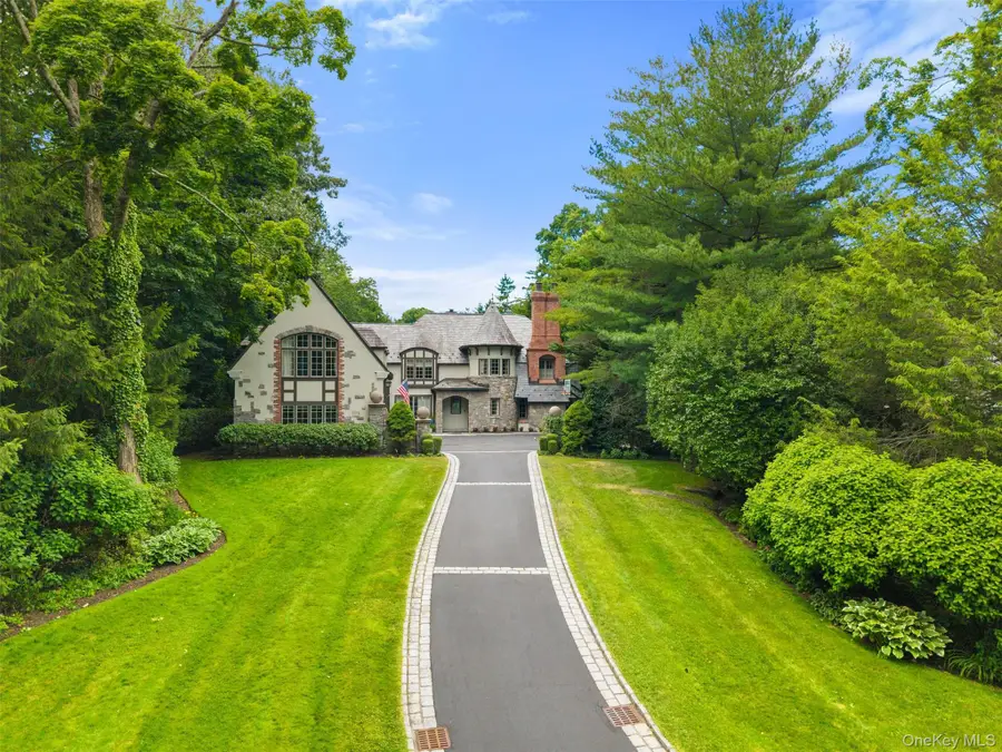 10 Broadmoor Road, Scarsdale, NY 10583 - #2