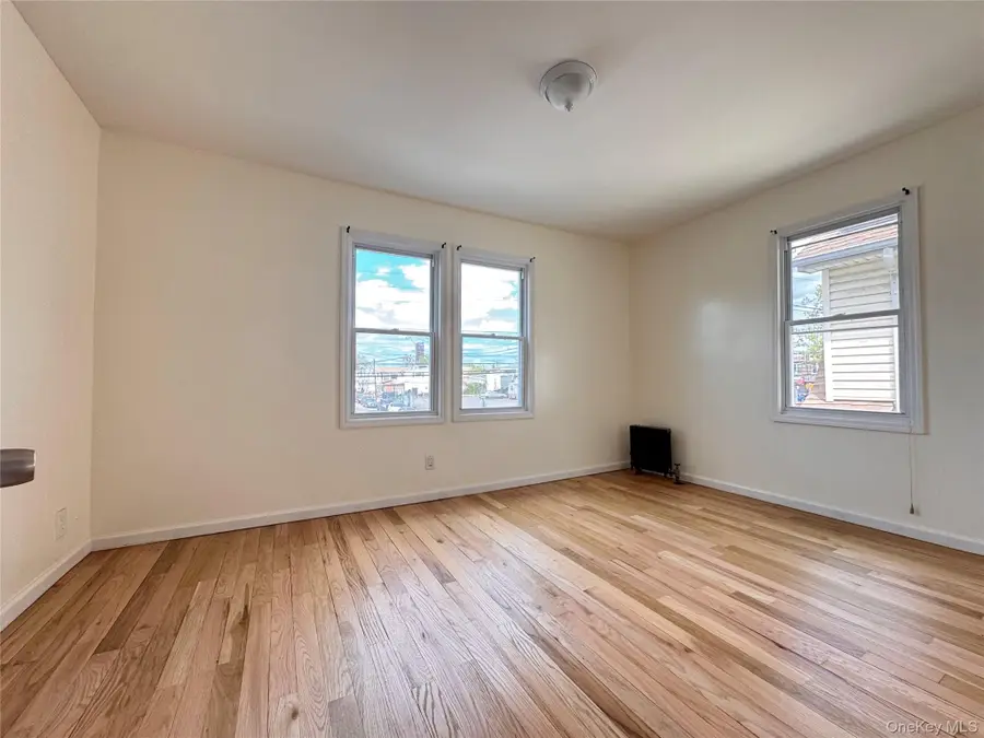 147-18 Foch Boulevard, South Ozone Park, NY 11436 - #3