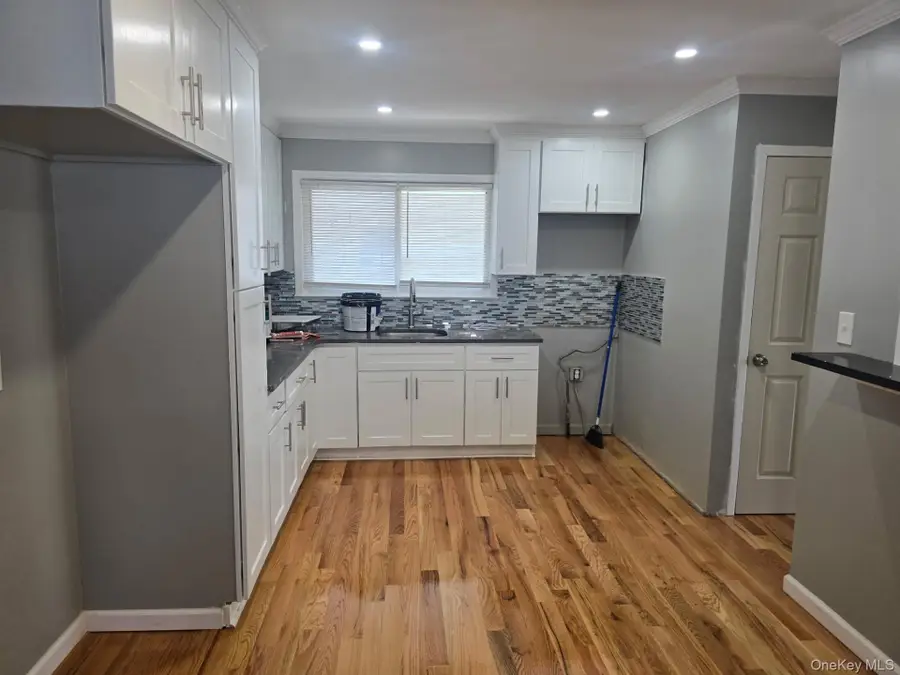 22 Mason Street, Hempstead, NY 11550 - #2
