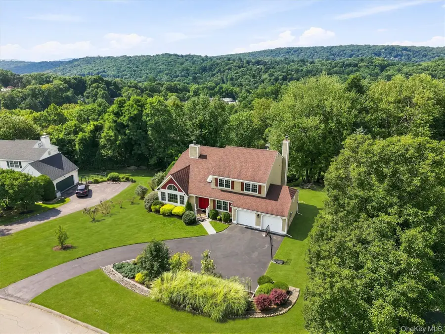 28 E Hill Road, Cortlandt Manor, NY 10567 - #3