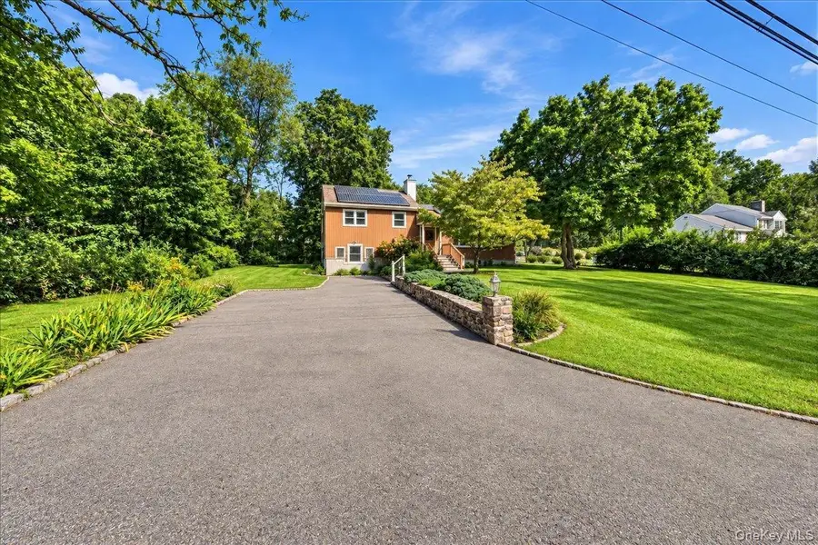 3740 Eleanor Drive, Mohegan Lake, NY 10547 - #3