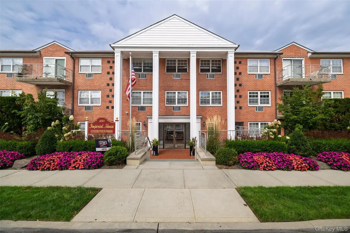 250 N Village Avenue #C22, Rockville Centre, NY 11570 - #1