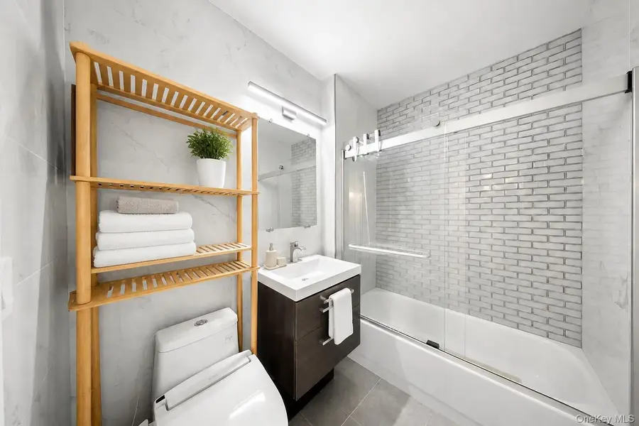 474 48th Avenue #35E, Long Island City, NY 11109 - #2
