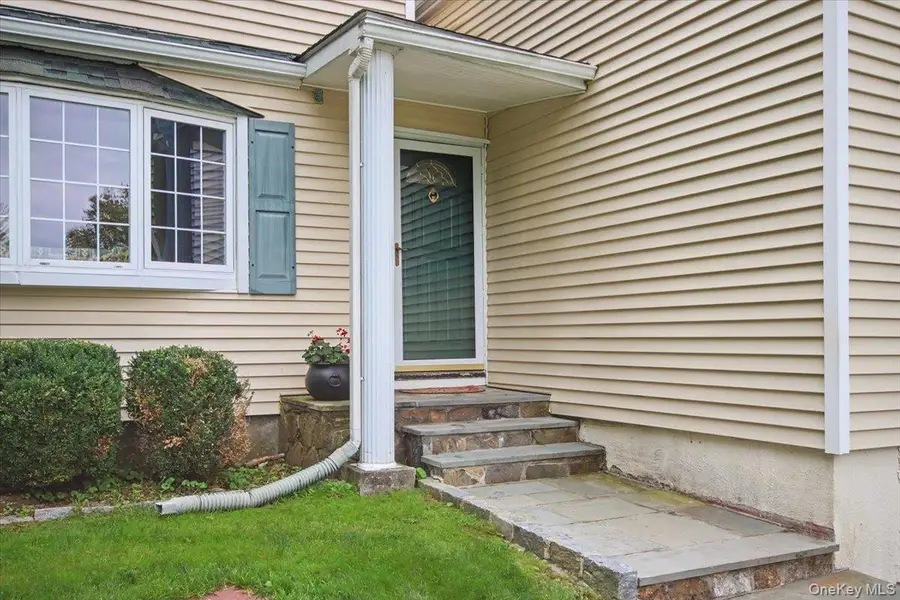 2978 Springhurst Court, Yorktown Heights, NY 10598 - #2