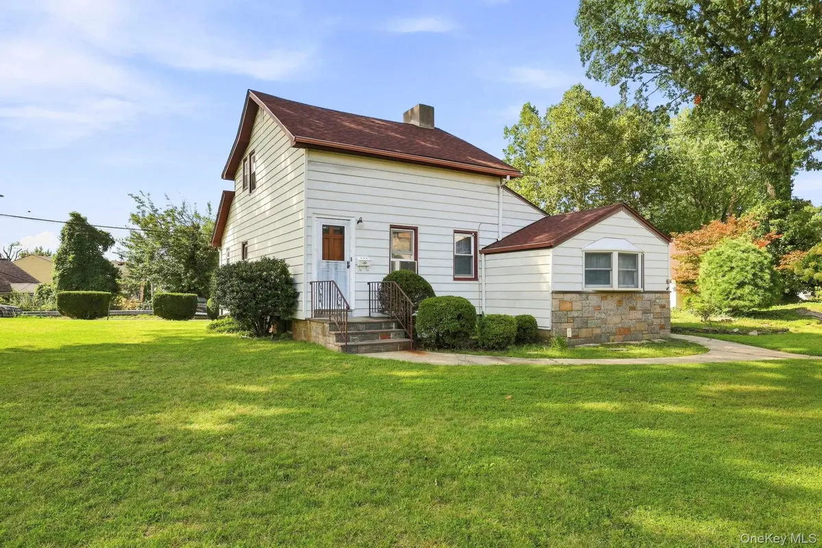 83 Brewster Avenue, Yonkers, NY 10701 - #1