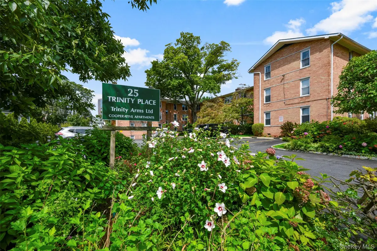 25 Trinity Place #3K, New Rochelle, NY 10805 - #1