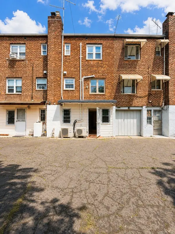 2130 Batchelder Street, Brooklyn, NY 11229