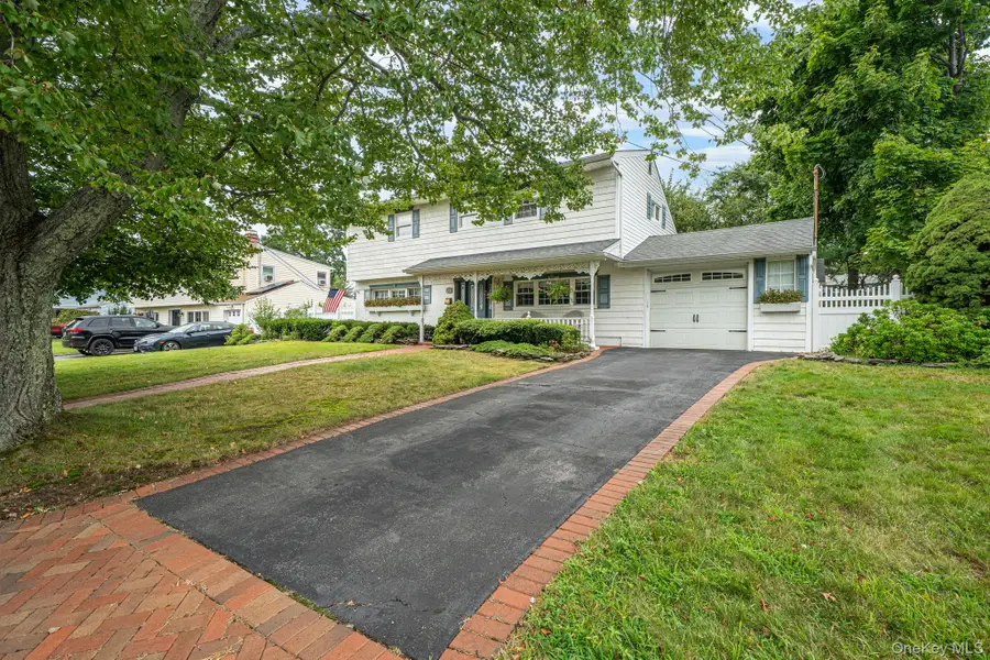 69 Pilcher Street, Babylon, NY 11702 - #2