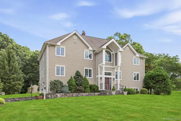 50 Wixon Pond Road, Mahopac, NY 10541