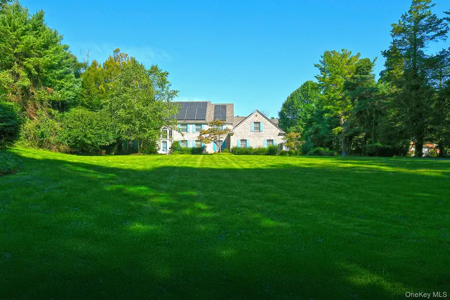 7 Saw Mill Lane, Cold Spring Harbor, NY 11724 - #2