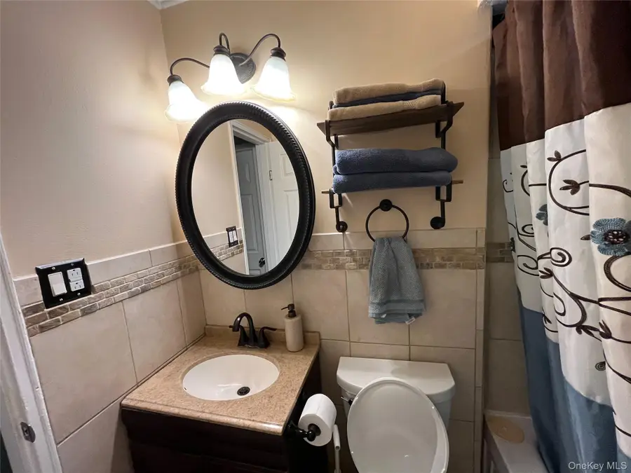 235 Hicksville Road #2B, Bethpage, NY 11714 - #3