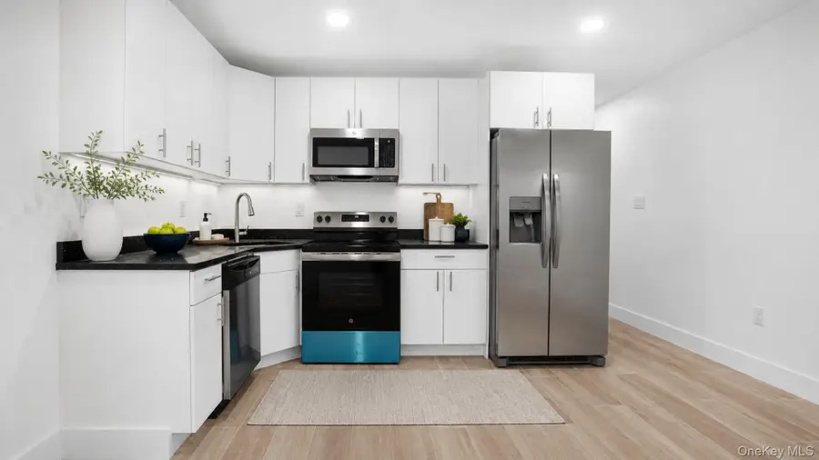 3964 Duryea Avenue, Bronx, NY 10466 - #3