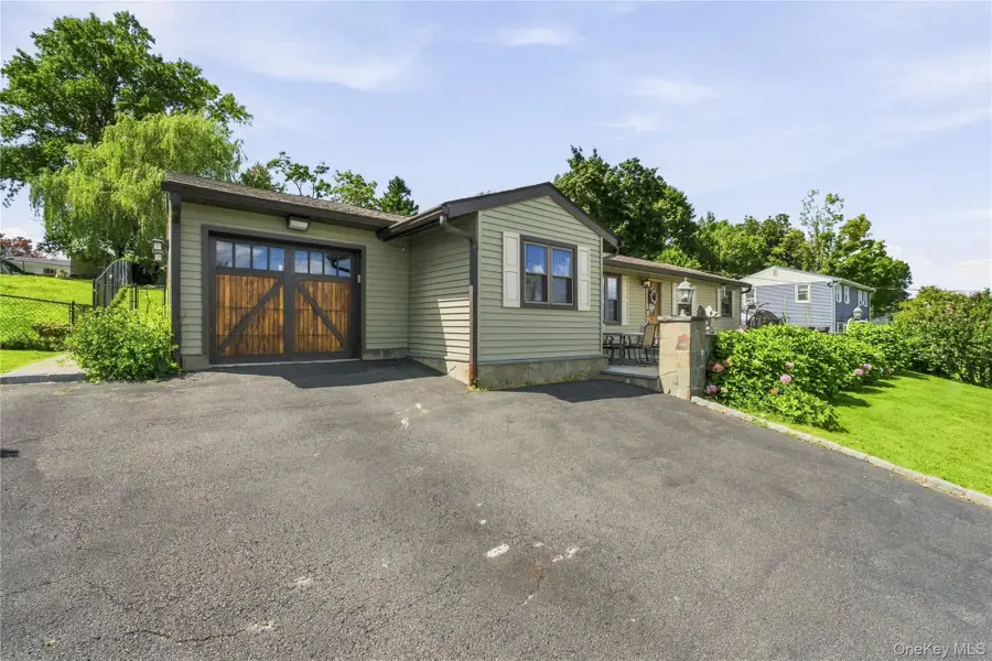 28 Hilltop Drive, Mahopac, NY 10541 - #2