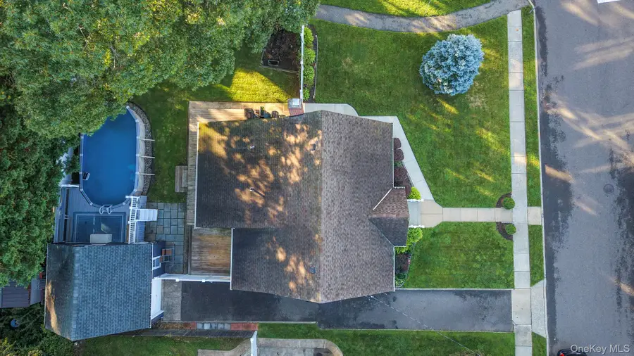 2297 Girard Place, Merrick, NY 11566 - #3