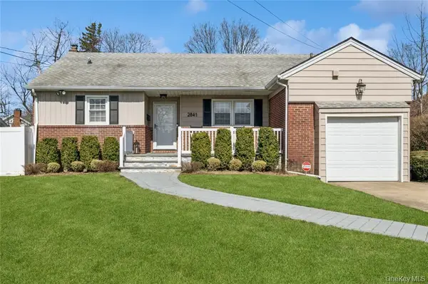 2841 Besade Court, Oceanside, NY 11572