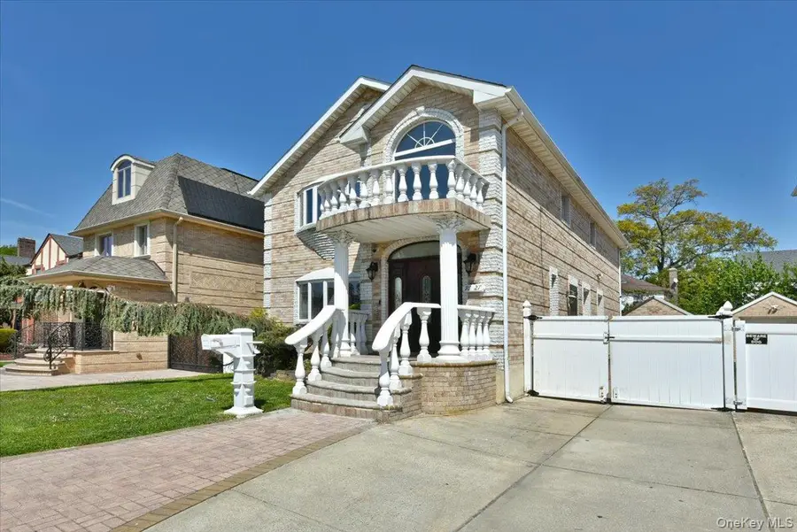 7627 175th Street, Fresh Meadows, NY 11366 - #2