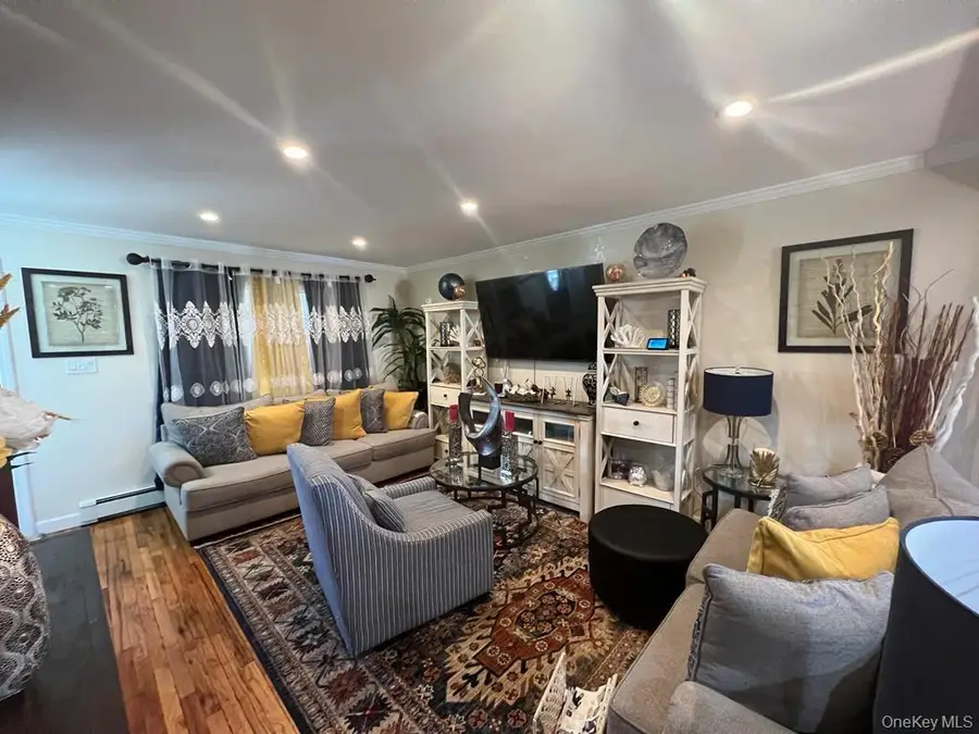 1023B E 229th Street, Bronx, NY 10466 - #3