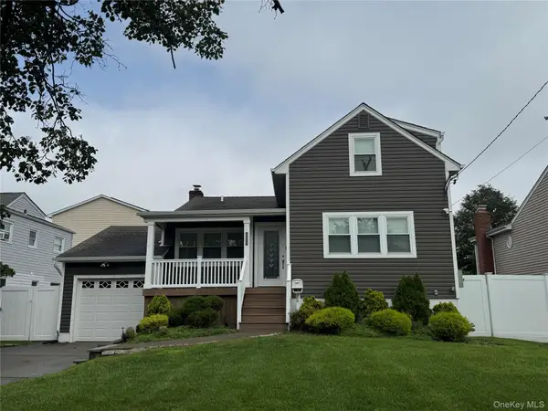 3215 Eastern Parkway, Baldwin, NY 11510