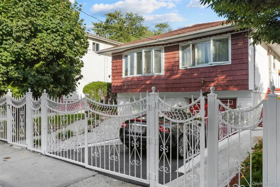 552 Briar Place, Far Rockaway, NY 11691 - #3