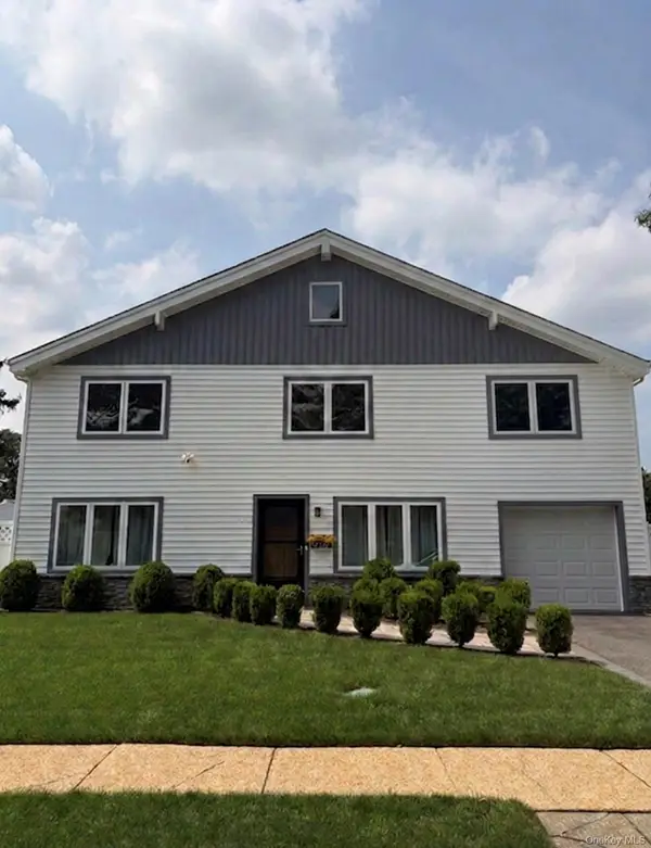 1726 Lehigh Road, Wantagh, NY 11793