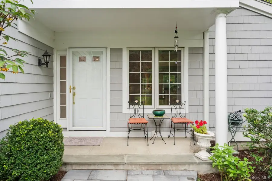 22 Berrybush Lane #70, Greenburgh, NY 10706 - #3
