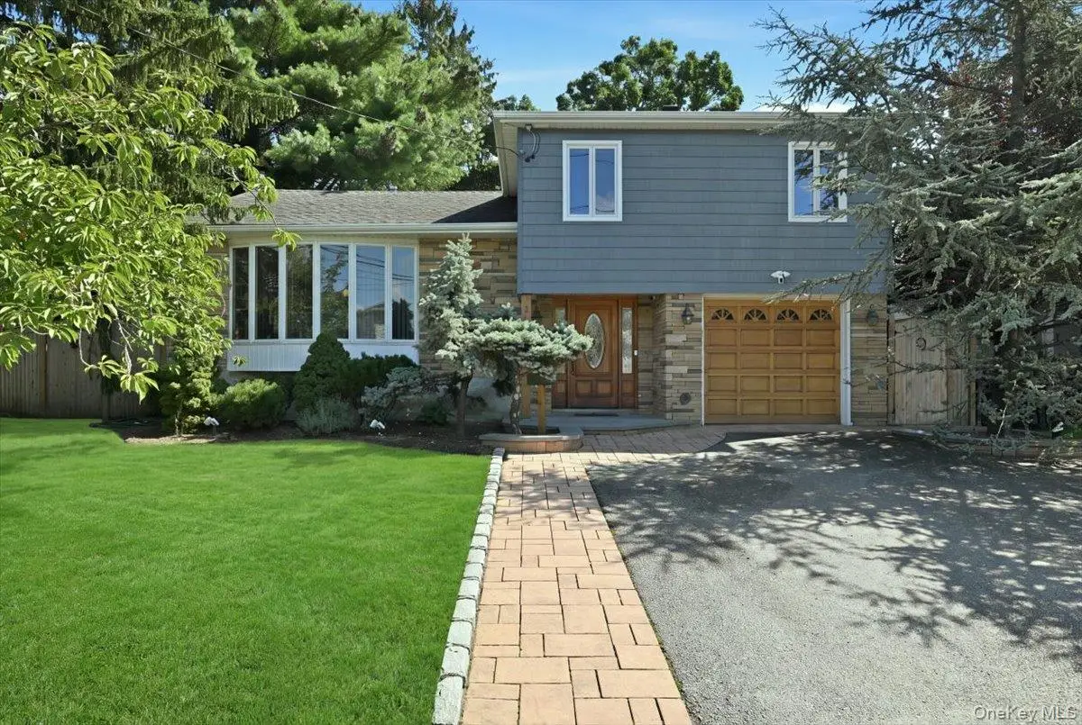 2484 Kayron Lane, North Bellmore, NY 11710 - #1