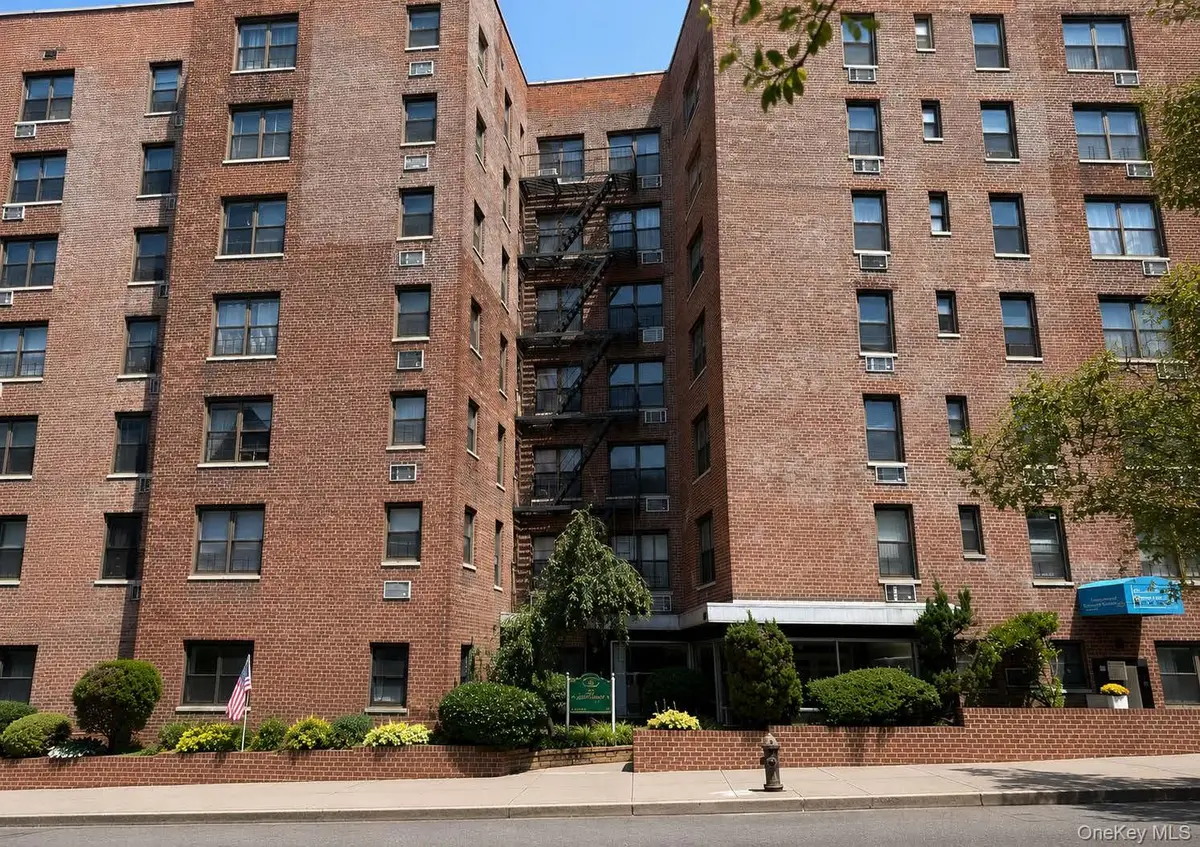 63-95 Austin Street #2L, Rego Park, NY 11374 - #1