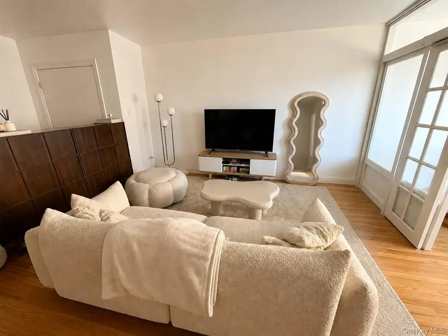 63-95 Austin Street #2L, Rego Park, NY 11374 - #3