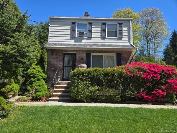 30 Greenvale Circle, White Plains, NY 10607