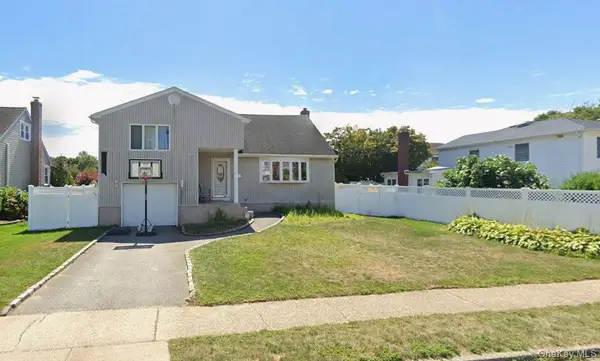 330 N Hickory Street, Massapequa, NY 11758