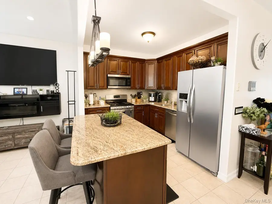 252 Beach Breeze Place, Arverne, NY 11692 - #2