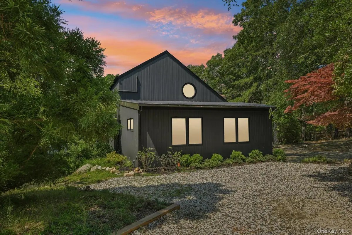 12 Deep View Court, Wainscott, NY 11937 - #1