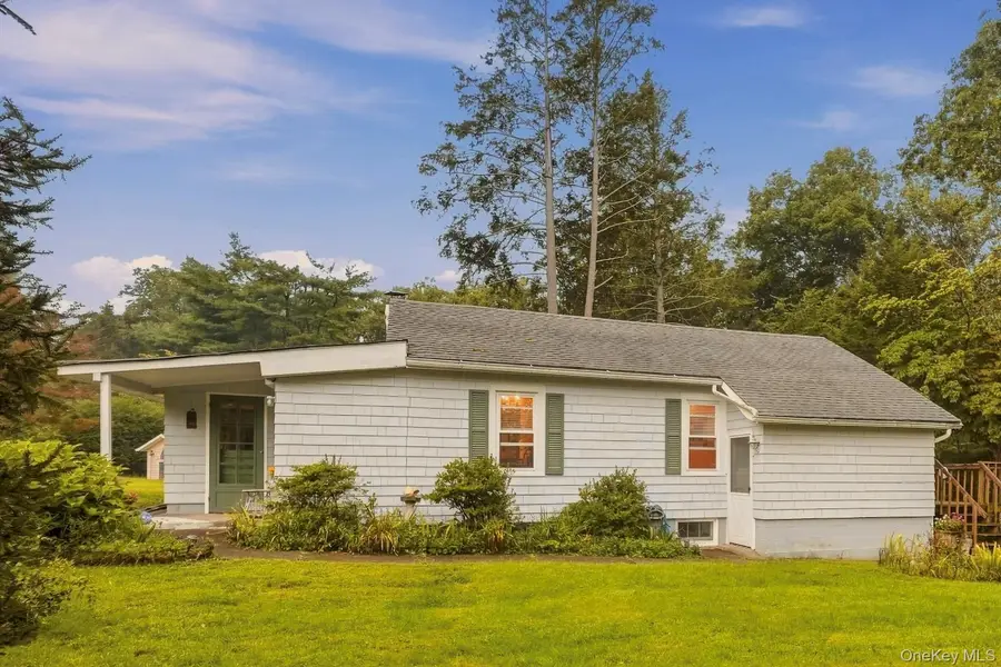 44 Durrin Avenue, Cortlandt Manor, NY 10567 - #2