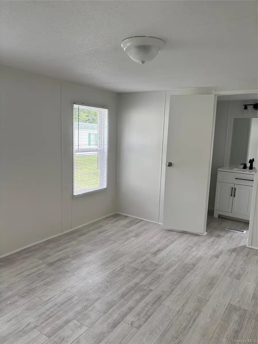 4 Laurajean Lane, Wurtsboro, NY 12790 - #3