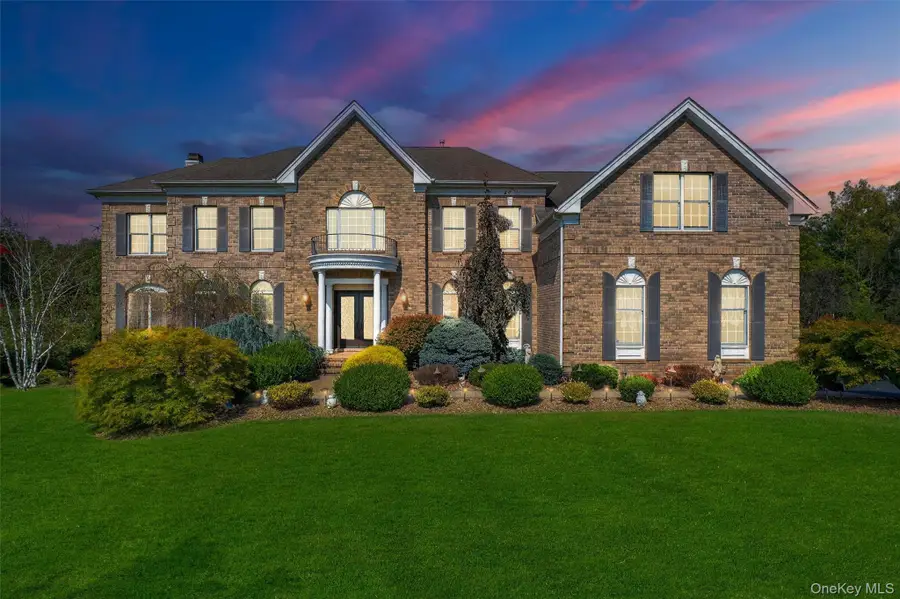 144 Shamrock Hills Drive, Wappingers Falls, NY 12590 - #2
